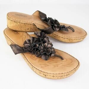 Born KIMONA Metallic Brown Thongs Wedges Sandals SIZE 9